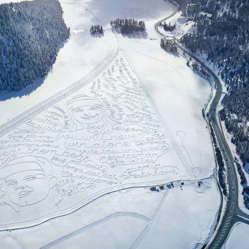 Swisscom - Snow Drawings